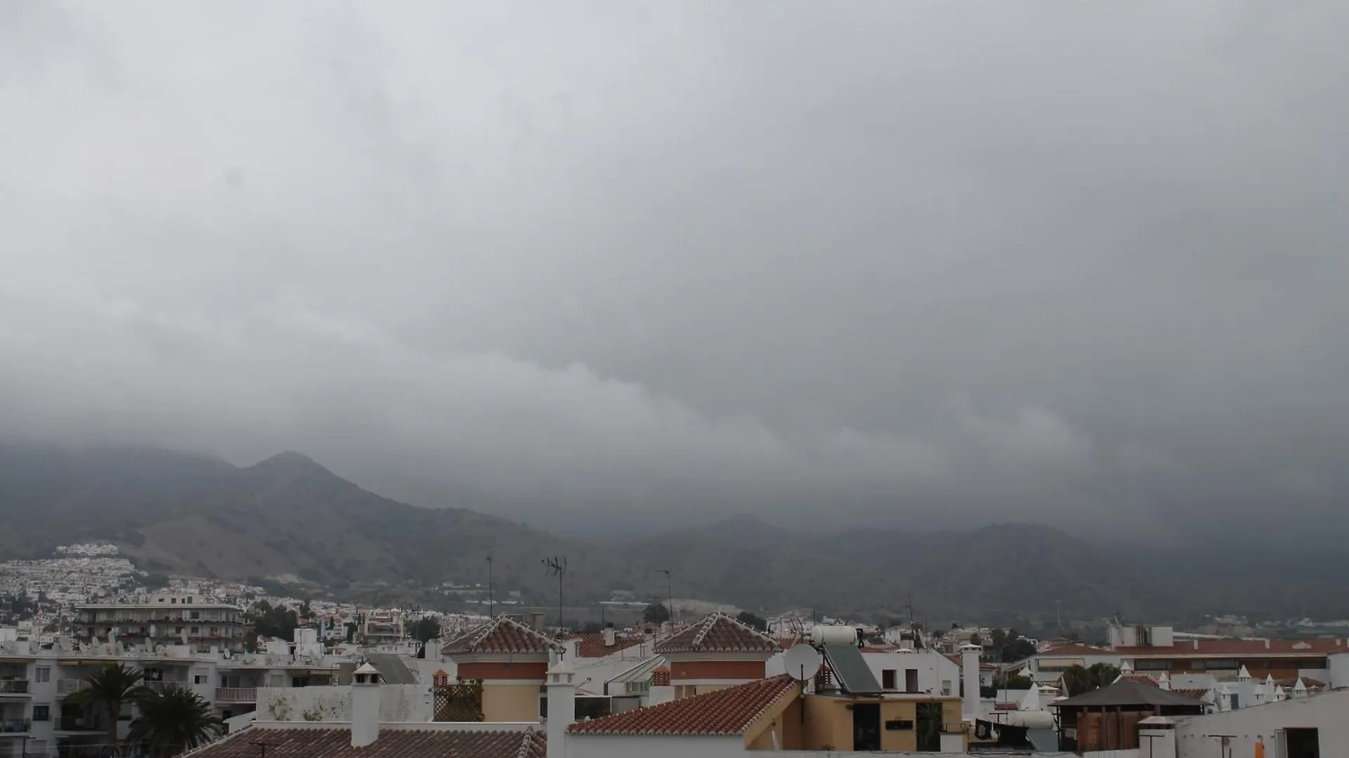 Apartamentos Turisticos Plaza Del Olvido Nerja Spanien