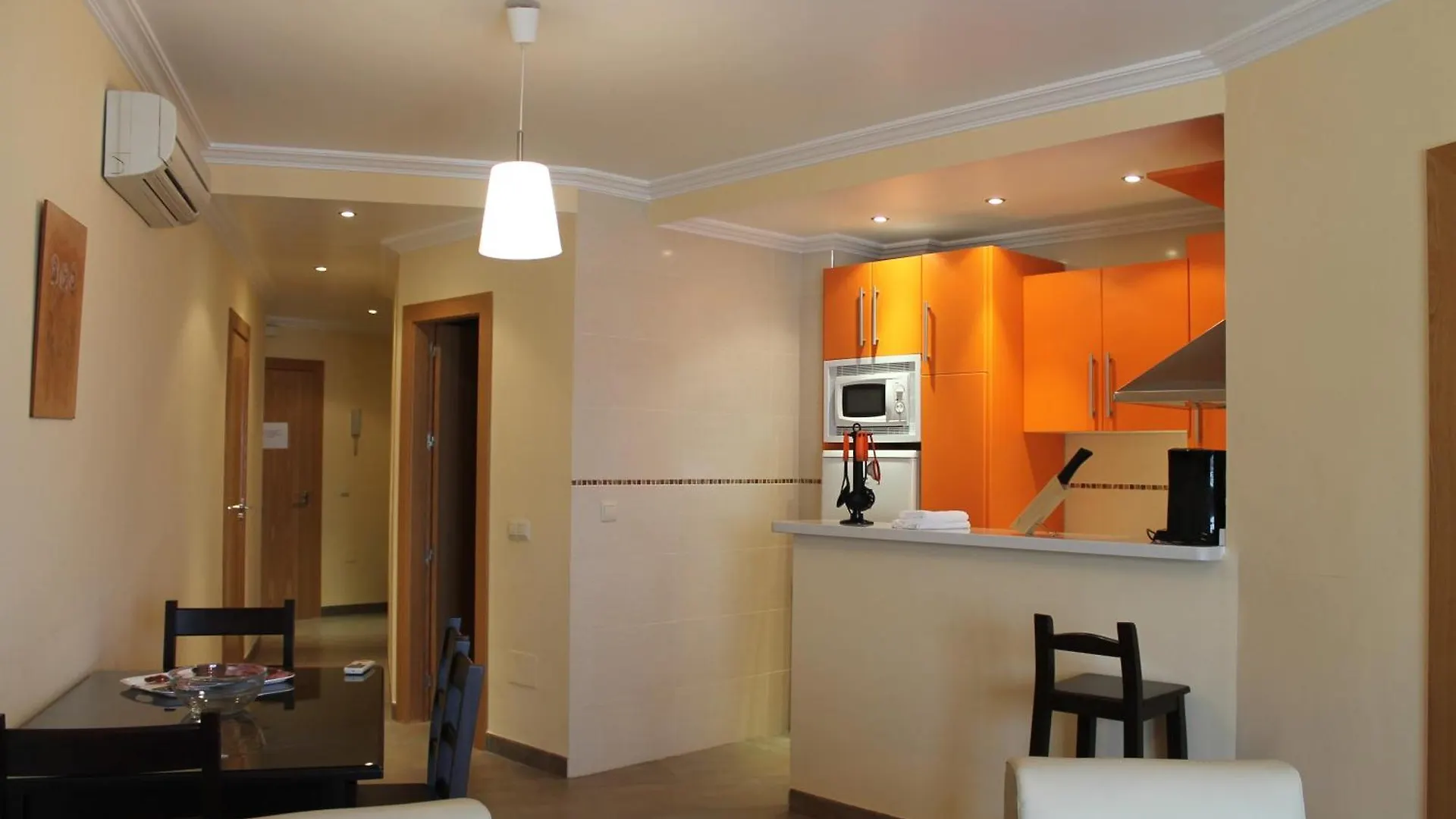Apartamentos Turisticos Plaza Del Olvido Nerja